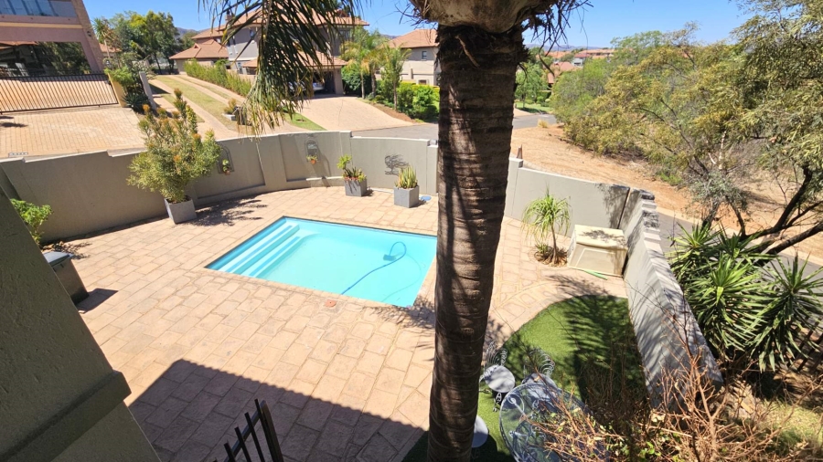 3 Bedroom Property for Sale in Birdwood Estate North West